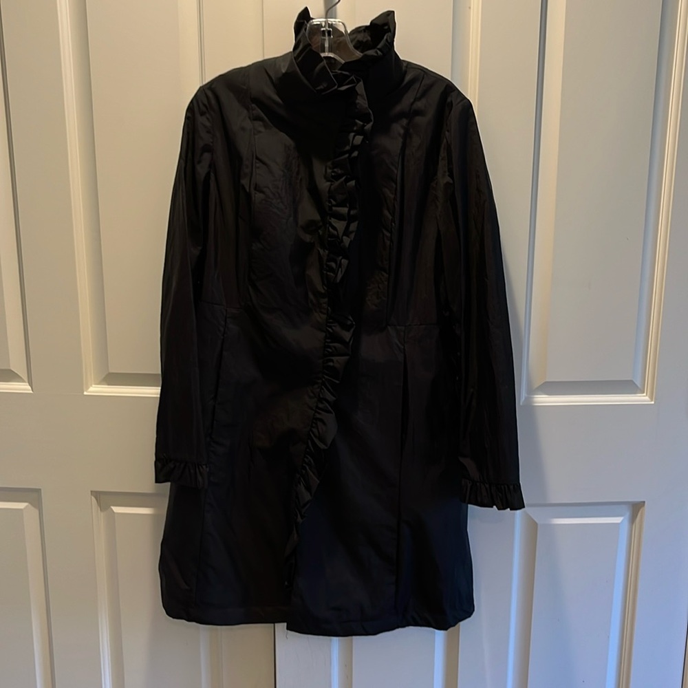 Women’s lightweight jacket. Size small. Black. Ruffle front.